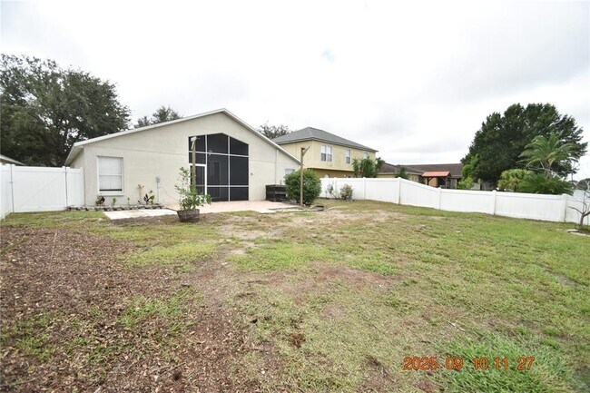Building Photo - 12913 Lake Vista Dr