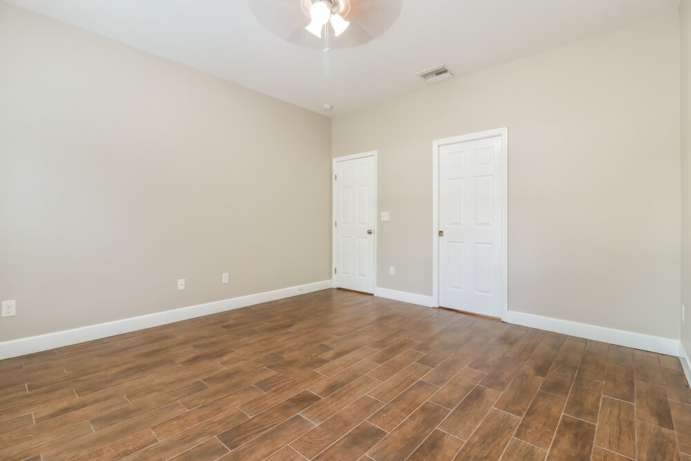 Building Photo - 742 Star Pointe Dr