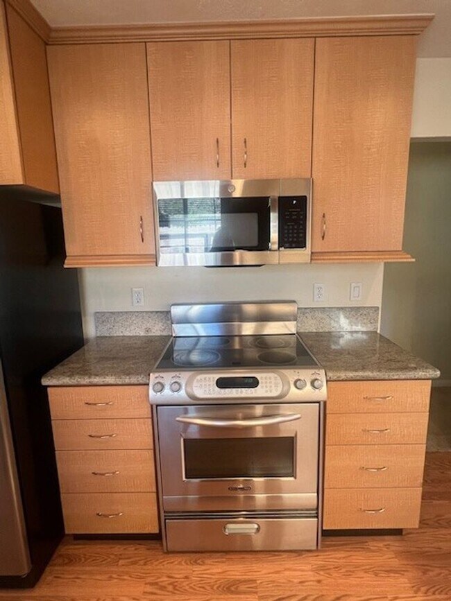 Building Photo - Refined Solvang Living with Private Patio & Thoughtful Upgrades