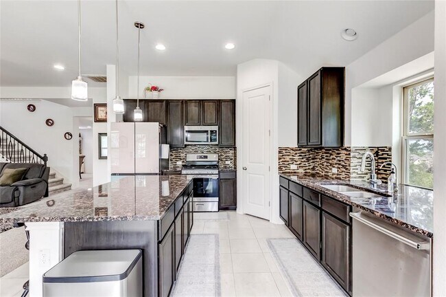 Building Photo - 728 Marbella Vista Way