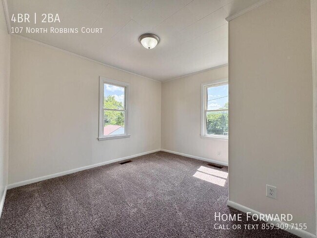 Building Photo - 107 N Robbins Ct