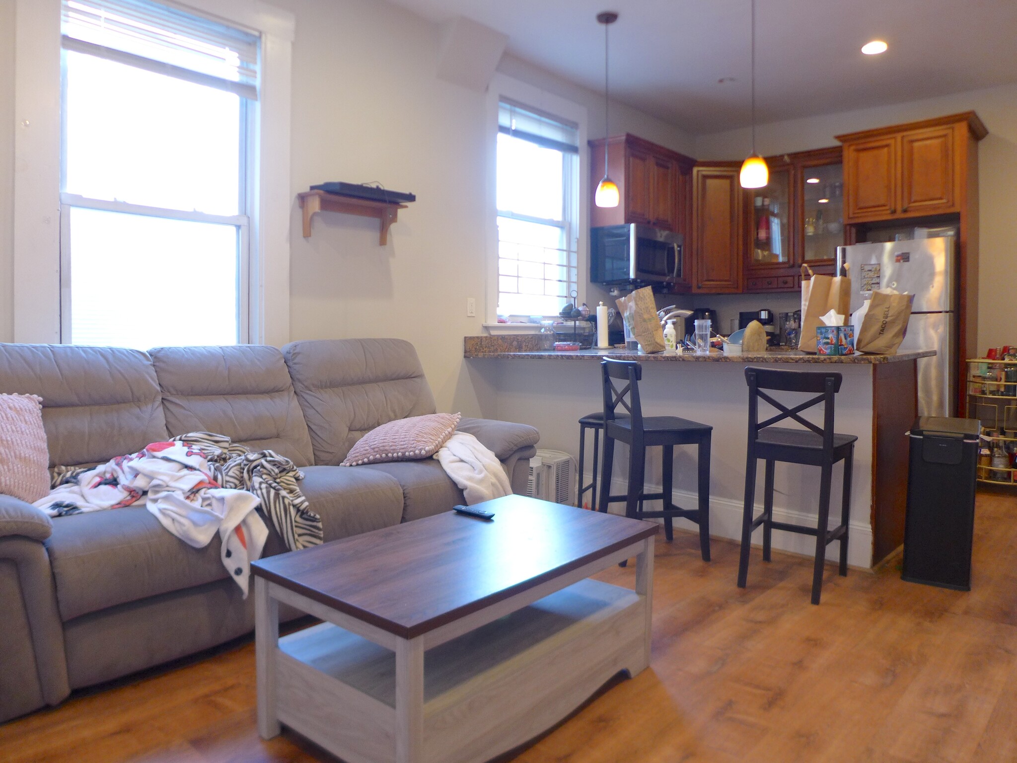 Building Photo - 28 Dell Ave