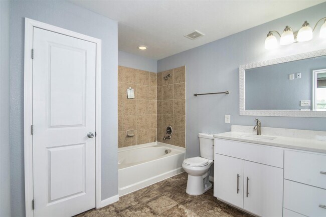 Building Photo - 10447 Harbor Canyon Dr