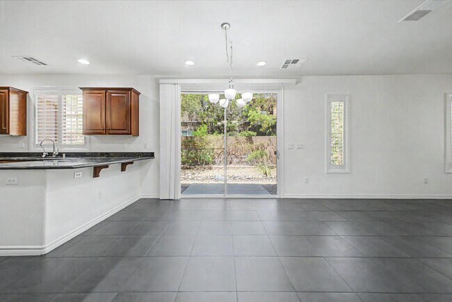 Building Photo - 2435 Cordoba Bluff Ct