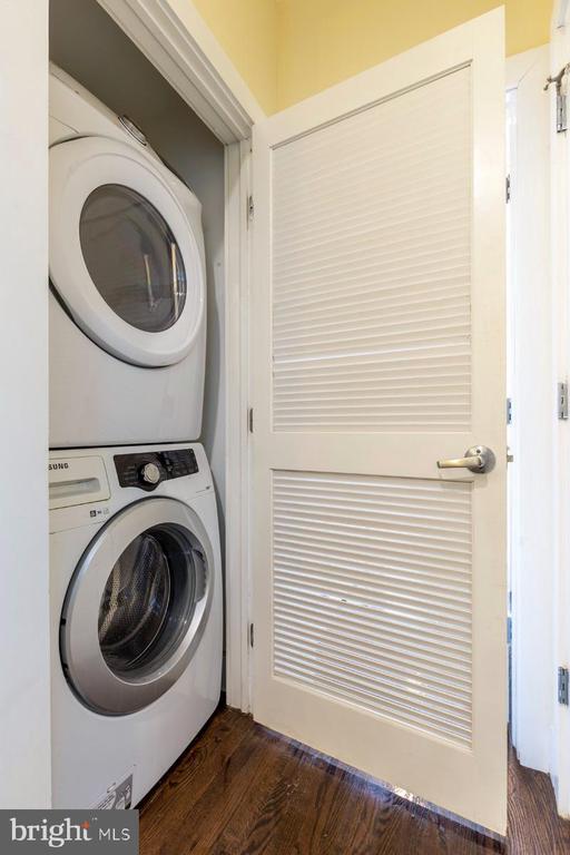 Building Photo - 838 N 15th St