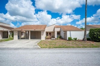 Building Photo - 4231 Oak Loop