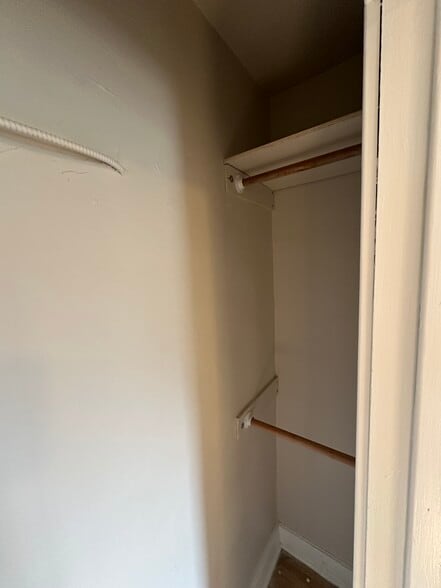 Building Photo - 235 Logan Ave N