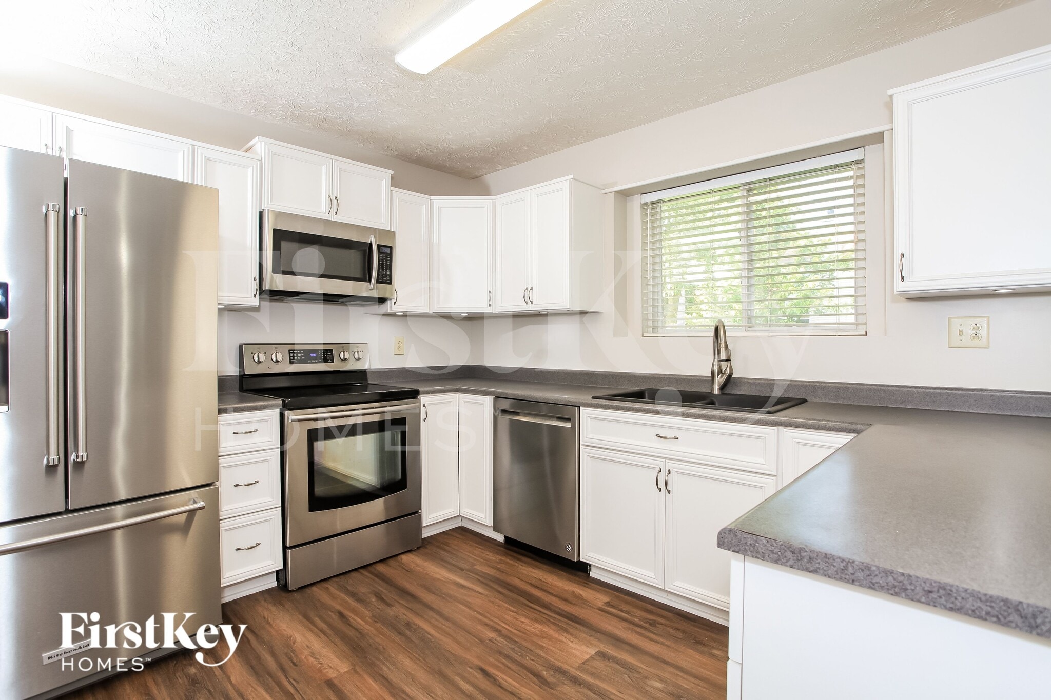 Building Photo - 1088 Heritage Trce