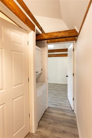 Building Photo - 340 E 3rd St