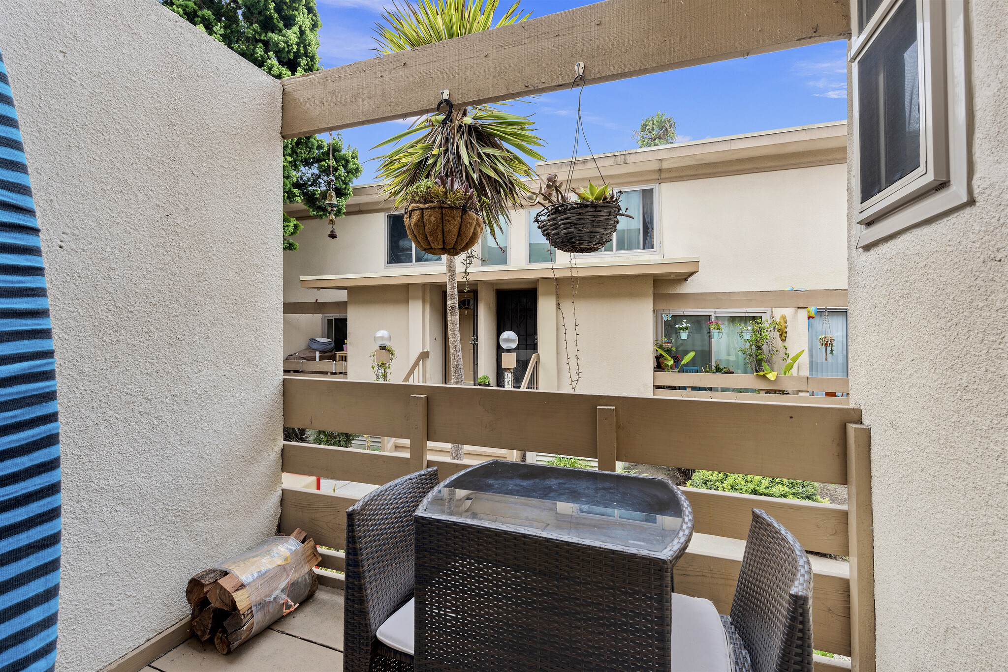 Building Photo - 2640 Worden St.