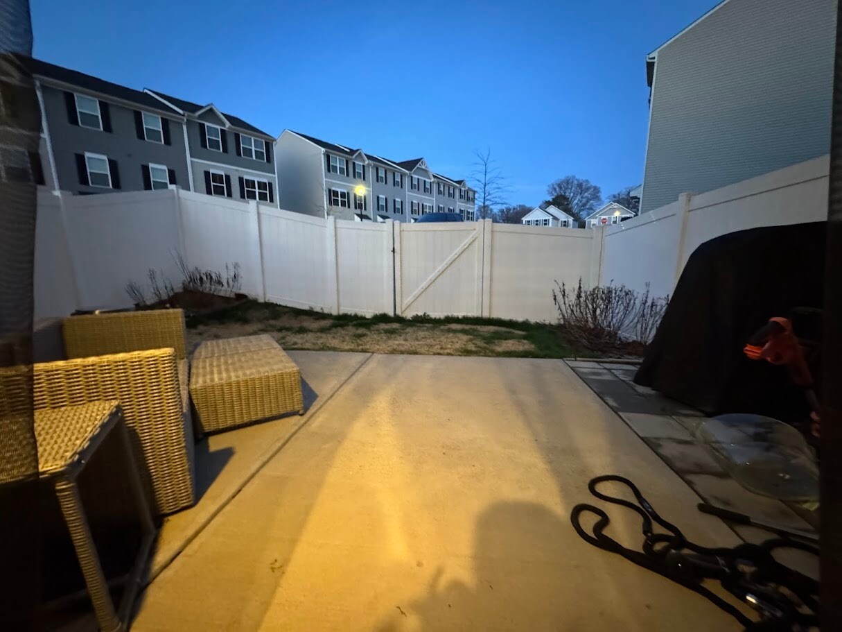 Building Photo - 6042 Cutwater Cir