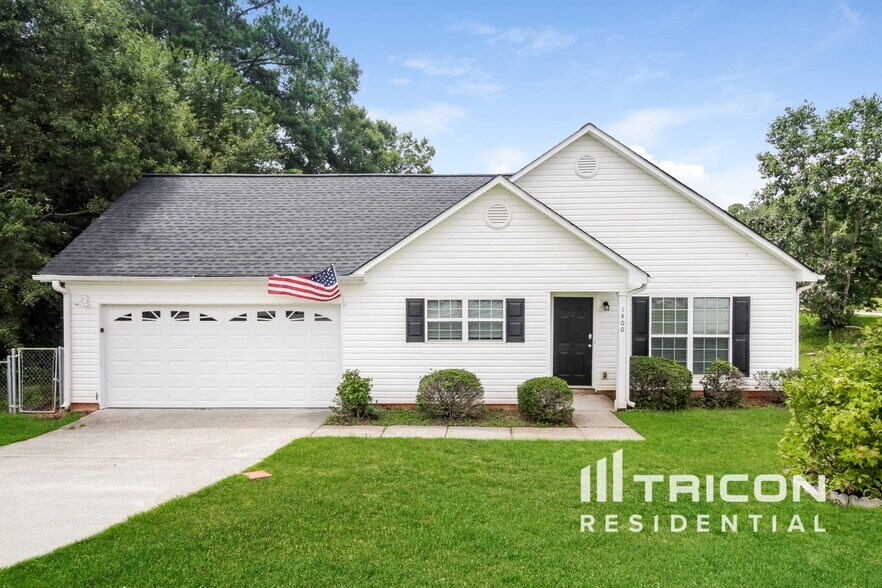 Primary Photo - 1400 Meadow Ct