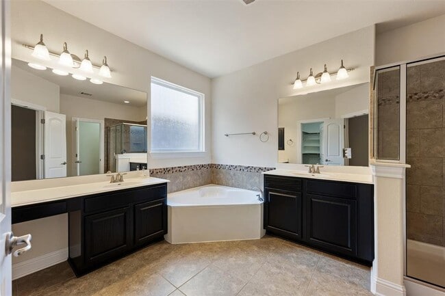 Building Photo - 8606 Evelina Trail