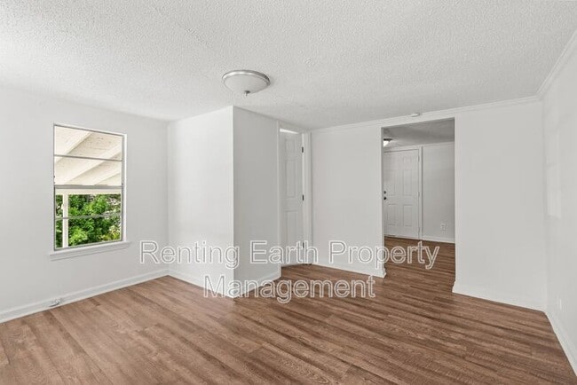 Building Photo - 5308 Adams Ave