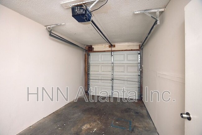 Building Photo - 3882 Springleaf Point