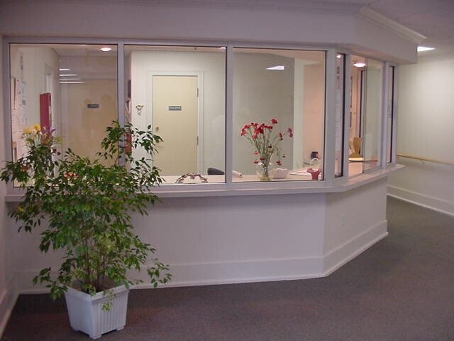 Building Photo - 8106 Creekbend Dr