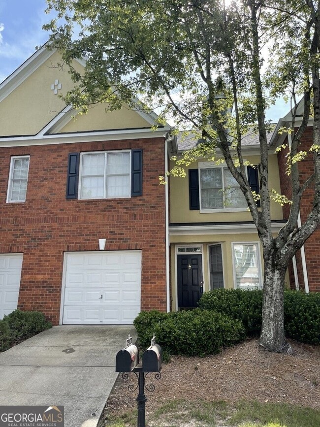 Primary Photo - 2515 Longcourt Cir