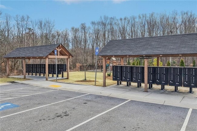 Building Photo - 234 Timberland Ave