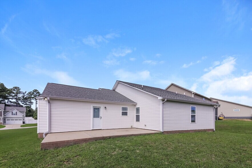 Building Photo - 127 Mountain Vw Dr