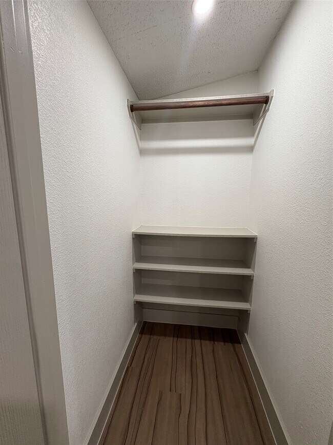 Building Photo - 23732 Panky Ln