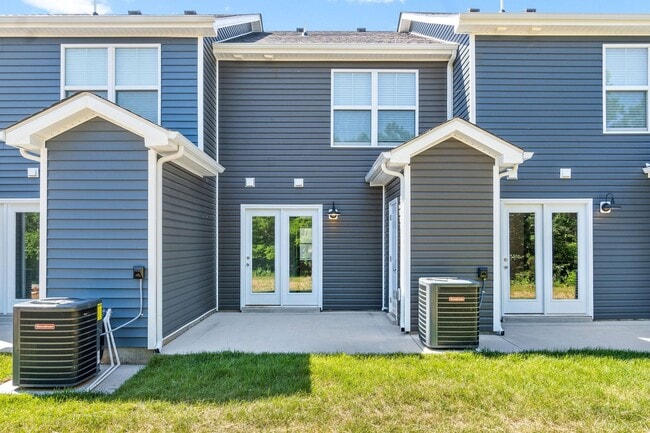 Building Photo - Nautilus Landing Luxury Townhouse