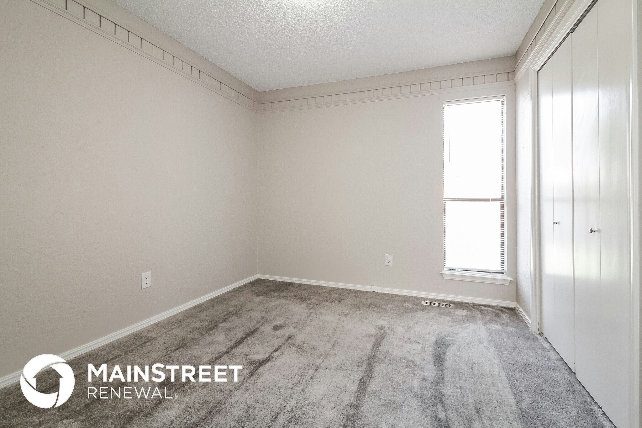 Building Photo - 705 Waterview Rd