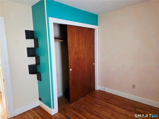 Building Photo - 22 Stillman Ave