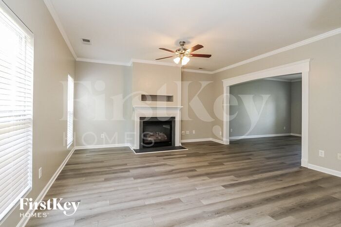 Building Photo - 12828 Coral Sunrise Dr