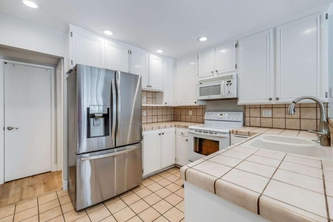 Building Photo - 4573 Cimarron River Ct