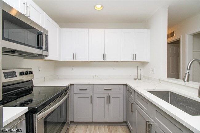 Building Photo - 1331 Chesapeake Ave