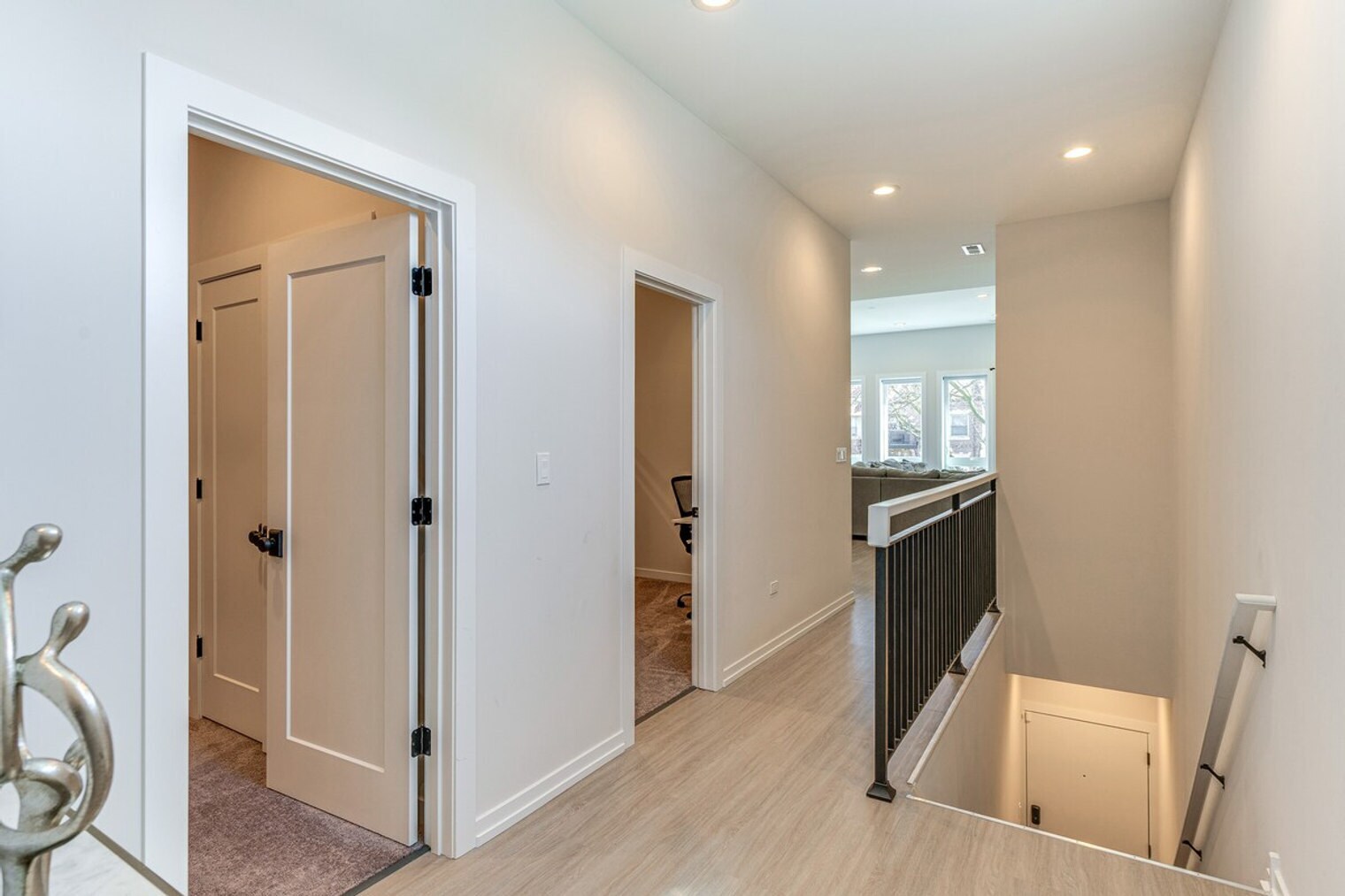 Building Photo - 5436 S Michigan Ave