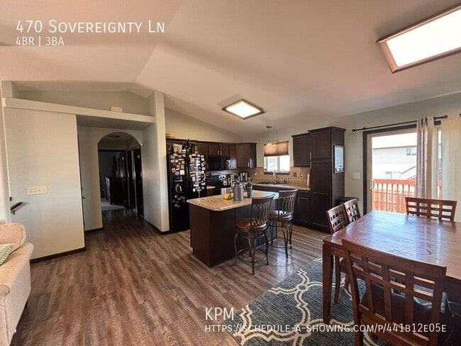 Building Photo - 470 Sovereignty Ln