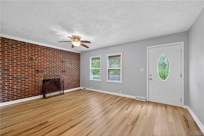 Building Photo - 9541 Horseshoe Island Rd