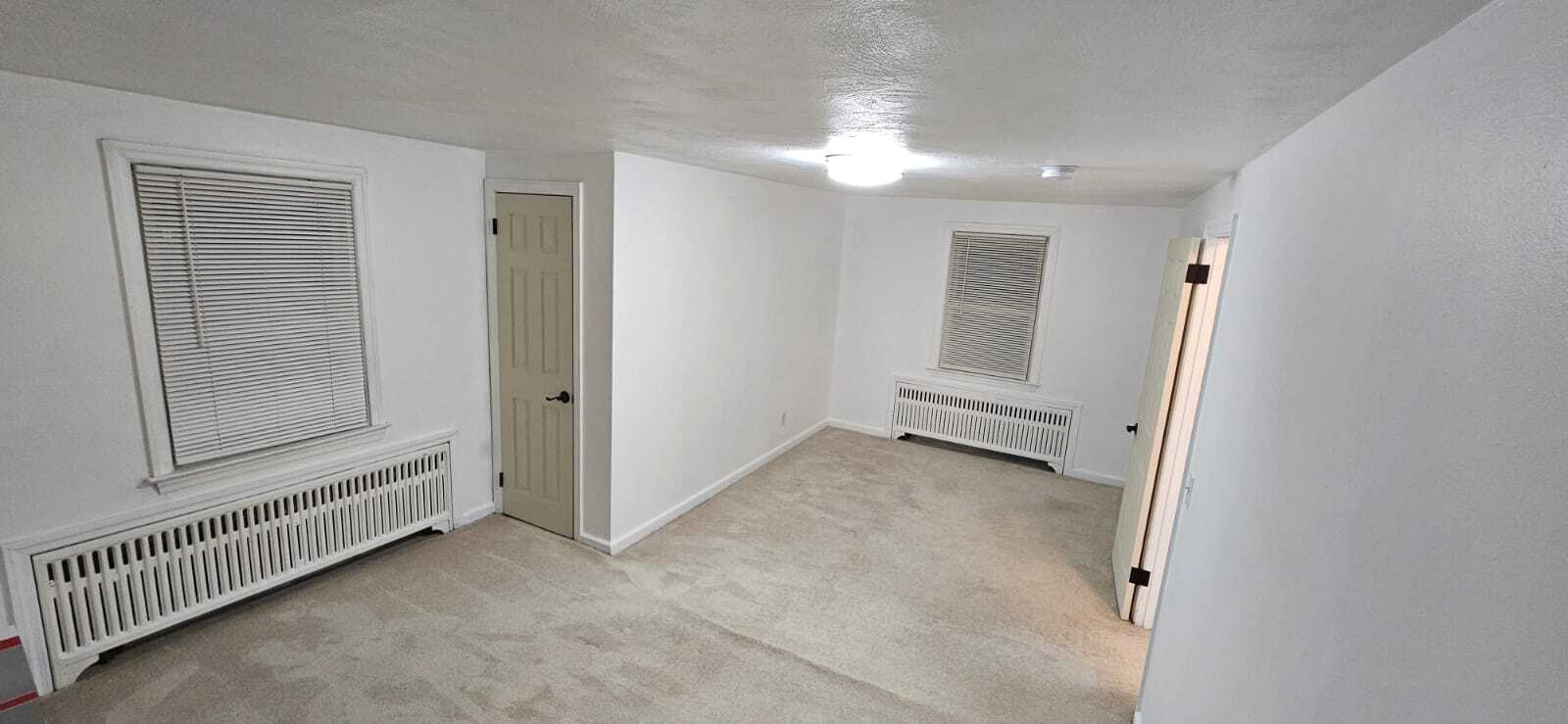 Building Photo - 421 Myrtle Ave