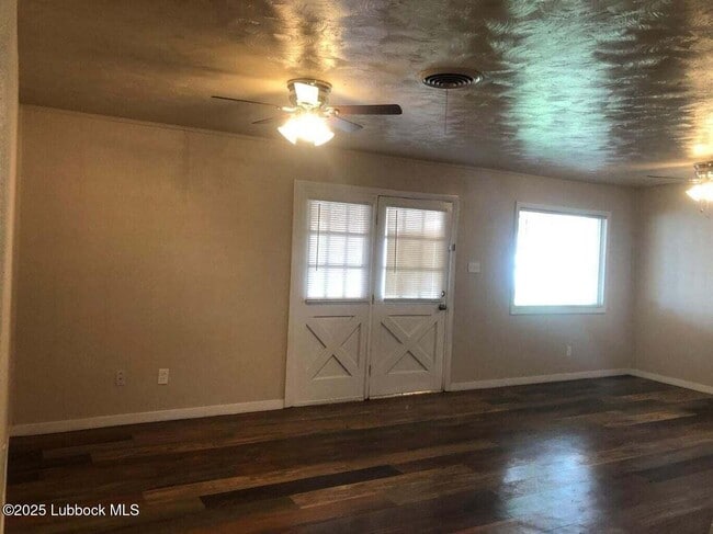 Building Photo - 2815 43rd St
