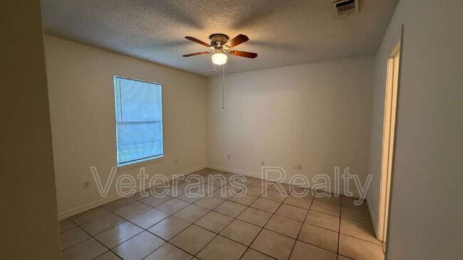 Building Photo - 6323 Fred Allen Rd