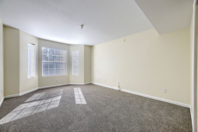 Building Photo - 12208 W Dorado Pl