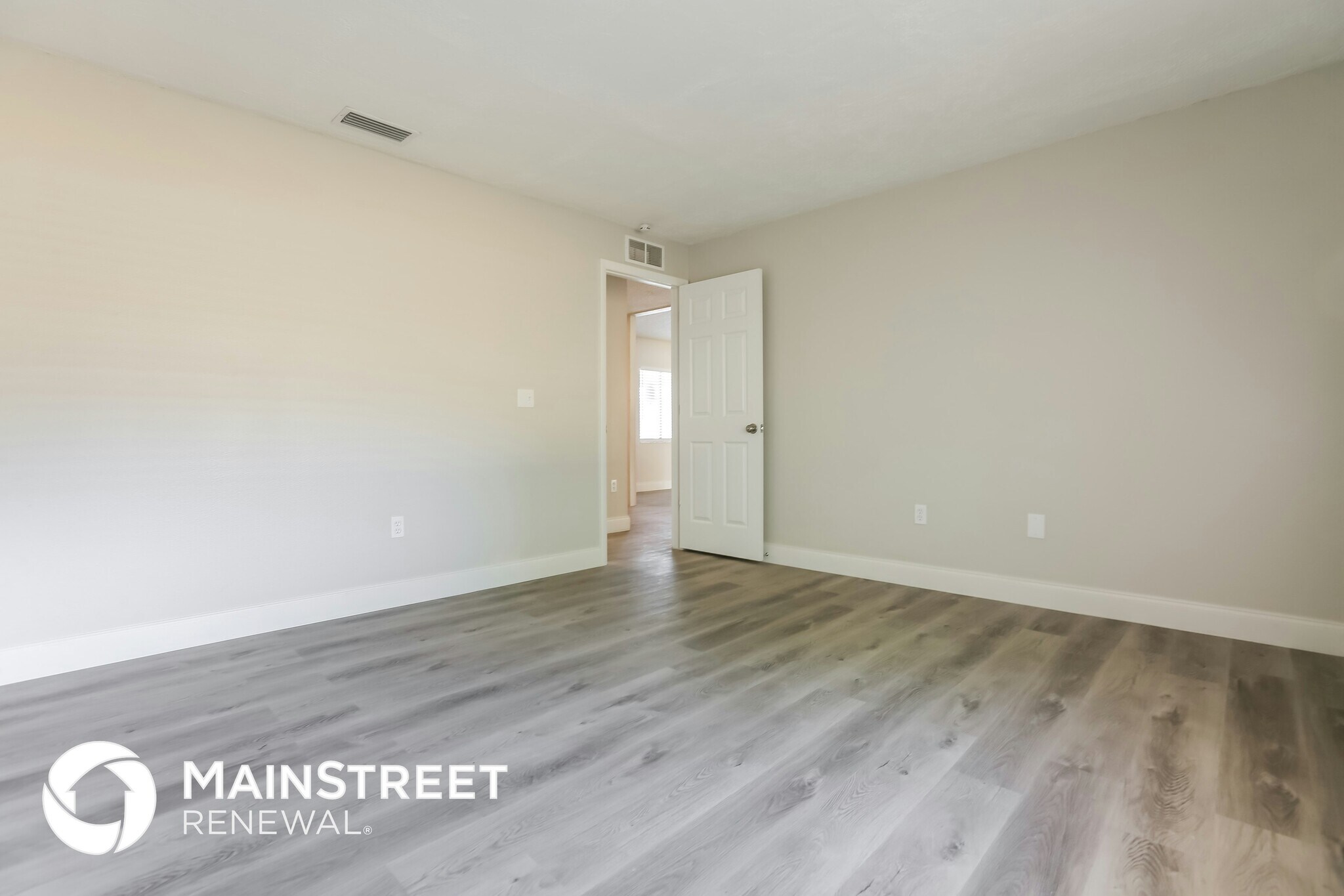 Building Photo - 6539 Mauna Loa Blvd