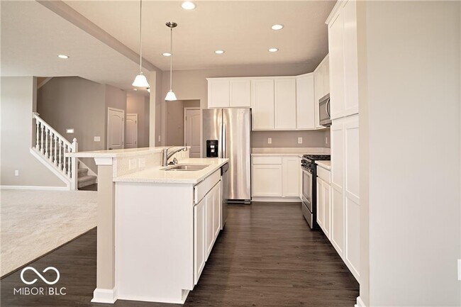 Building Photo - 8709 Rowling Way