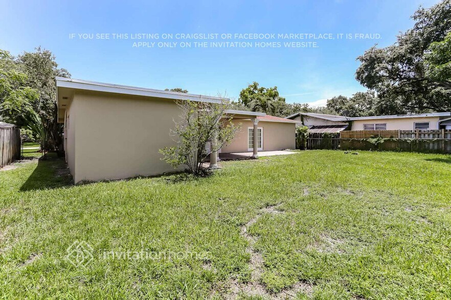 Building Photo - 3311 N 41st Ct