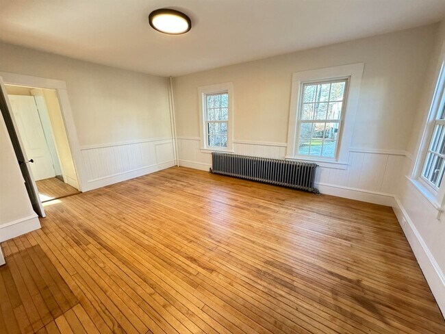 Building Photo - 51 Cabot Ln