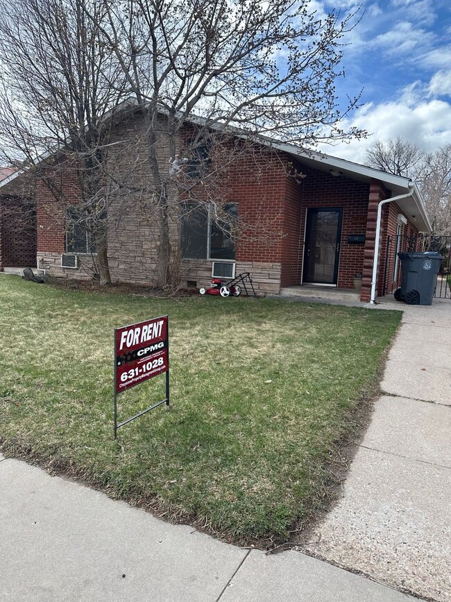 Primary Photo - 2615-2617 E. 17th St.