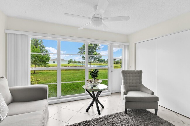 Building Photo - 5910 Via Delray Blvd