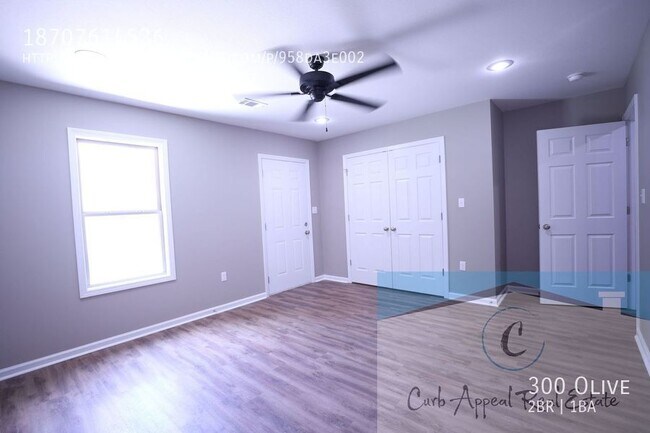 Building Photo - 300 Olive-