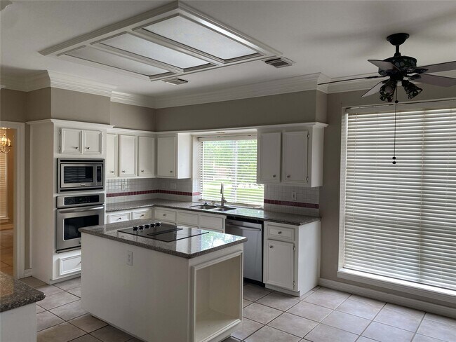 Building Photo - 3207 Breckinridge Ct