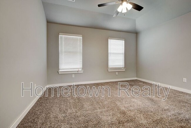 Building Photo - 8921 NW 109th Terrace