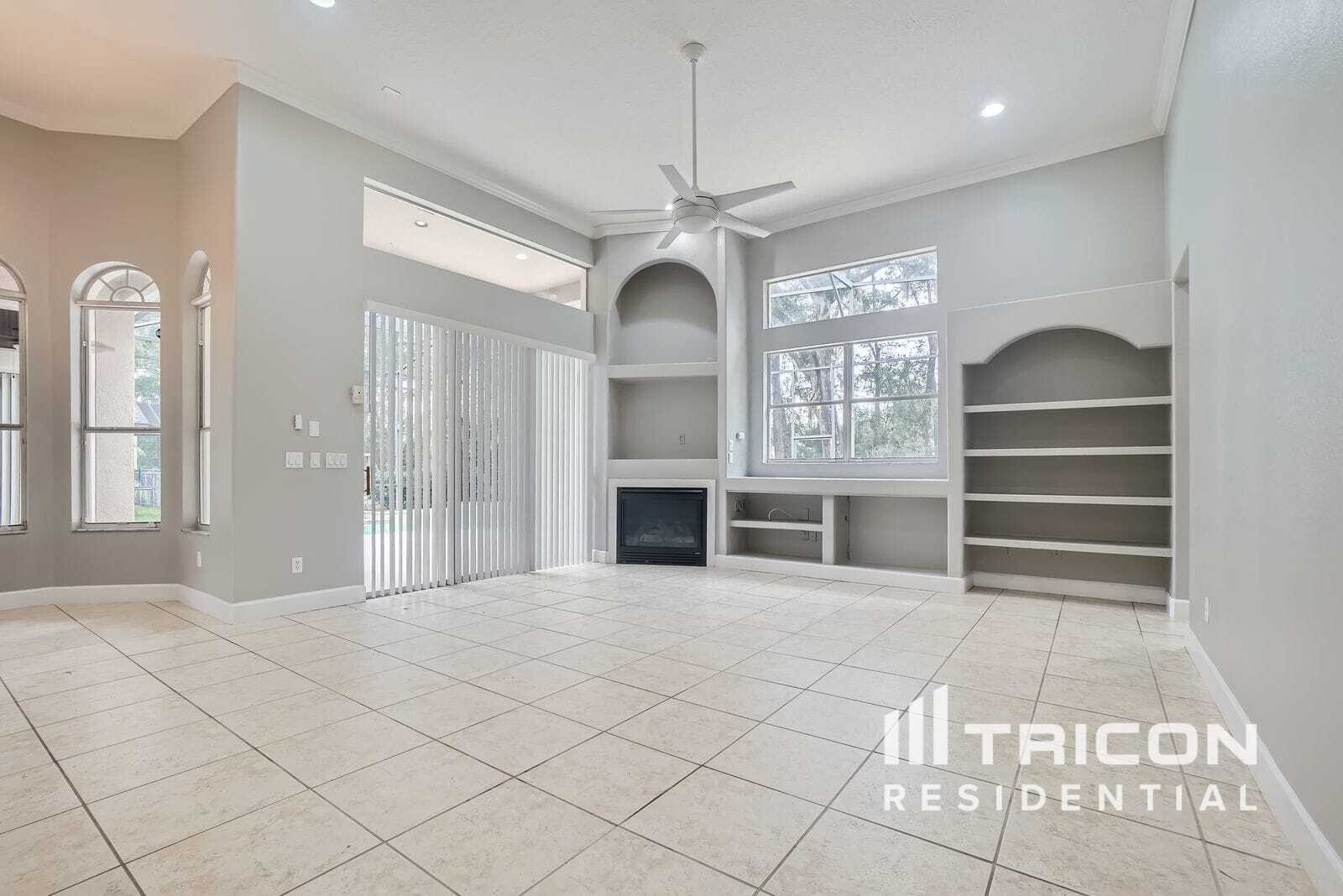 Building Photo - 639 Gulf Land Dr