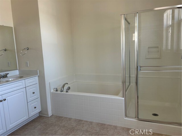 Building Photo - 5864 Silveira St