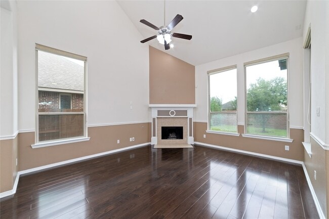 Building Photo - 10903 Kennowy Ct