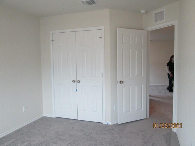 Building Photo - 128 Green Egret Wy